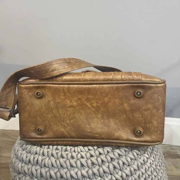 Vintage Escort 1975 Brown Leather Luggage Bag Buckle Carry On - Picture 9 of 9